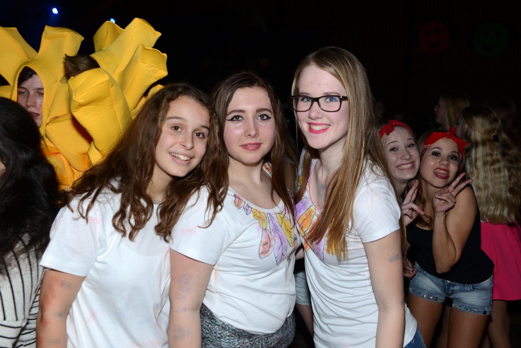 ../Images/Jeugddisco White Edition 371.jpg